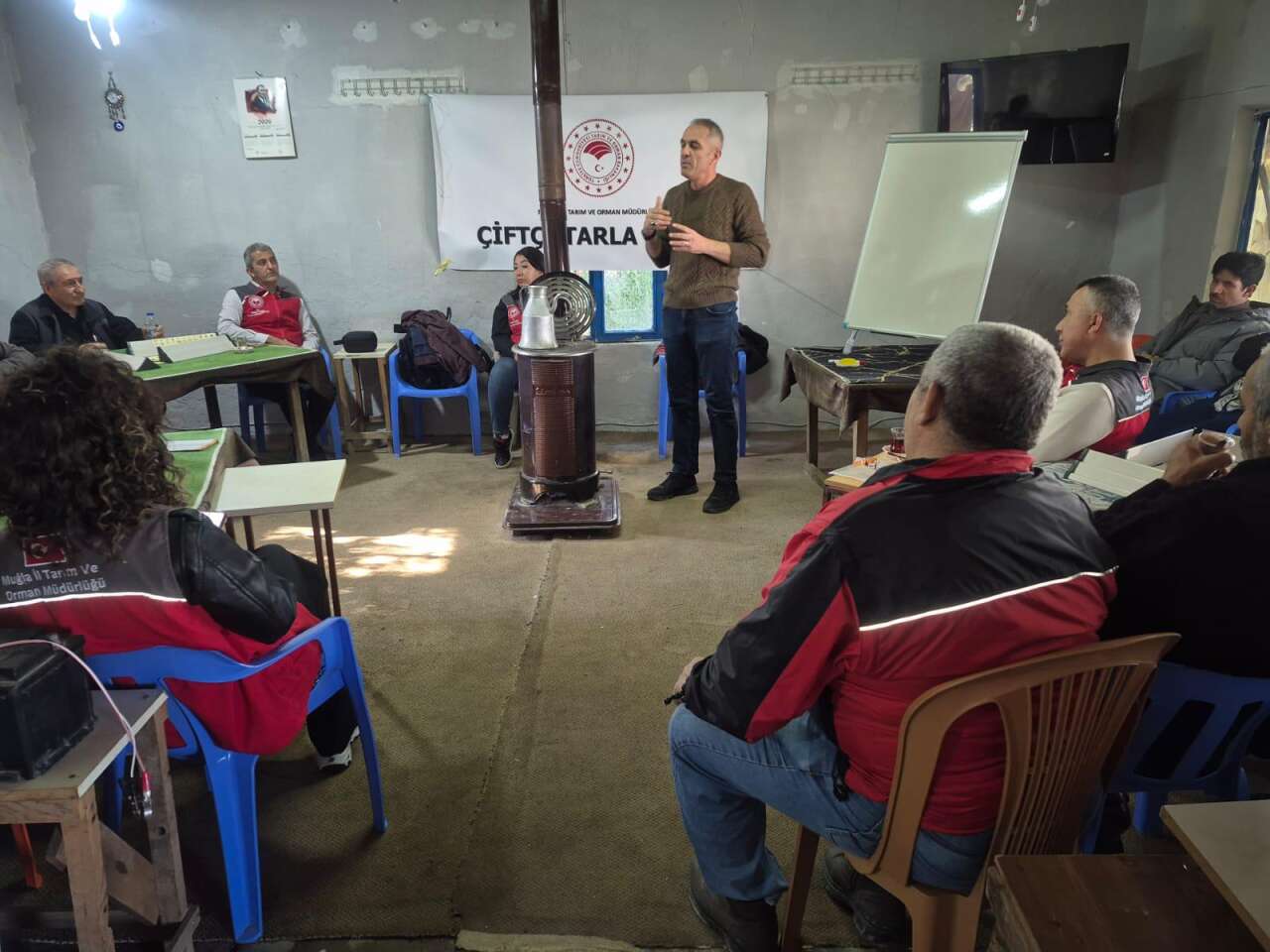Muğla’da Çiftçilere Uygulamalı Eğitim: Çiftçi Tarla Okulları Başladı 4